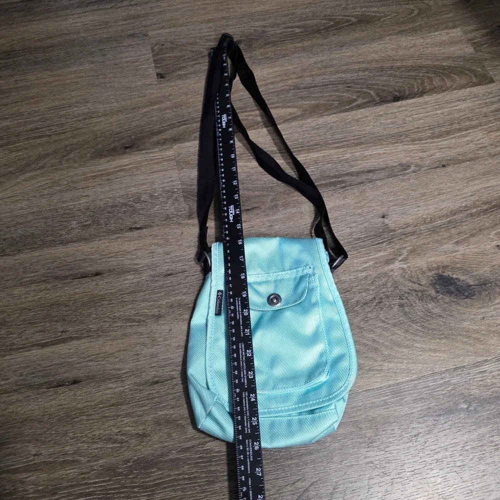 Columbia Teal Blue Crossbody Travel Bag‎ Small Messenger Pouch Adjustable Strap